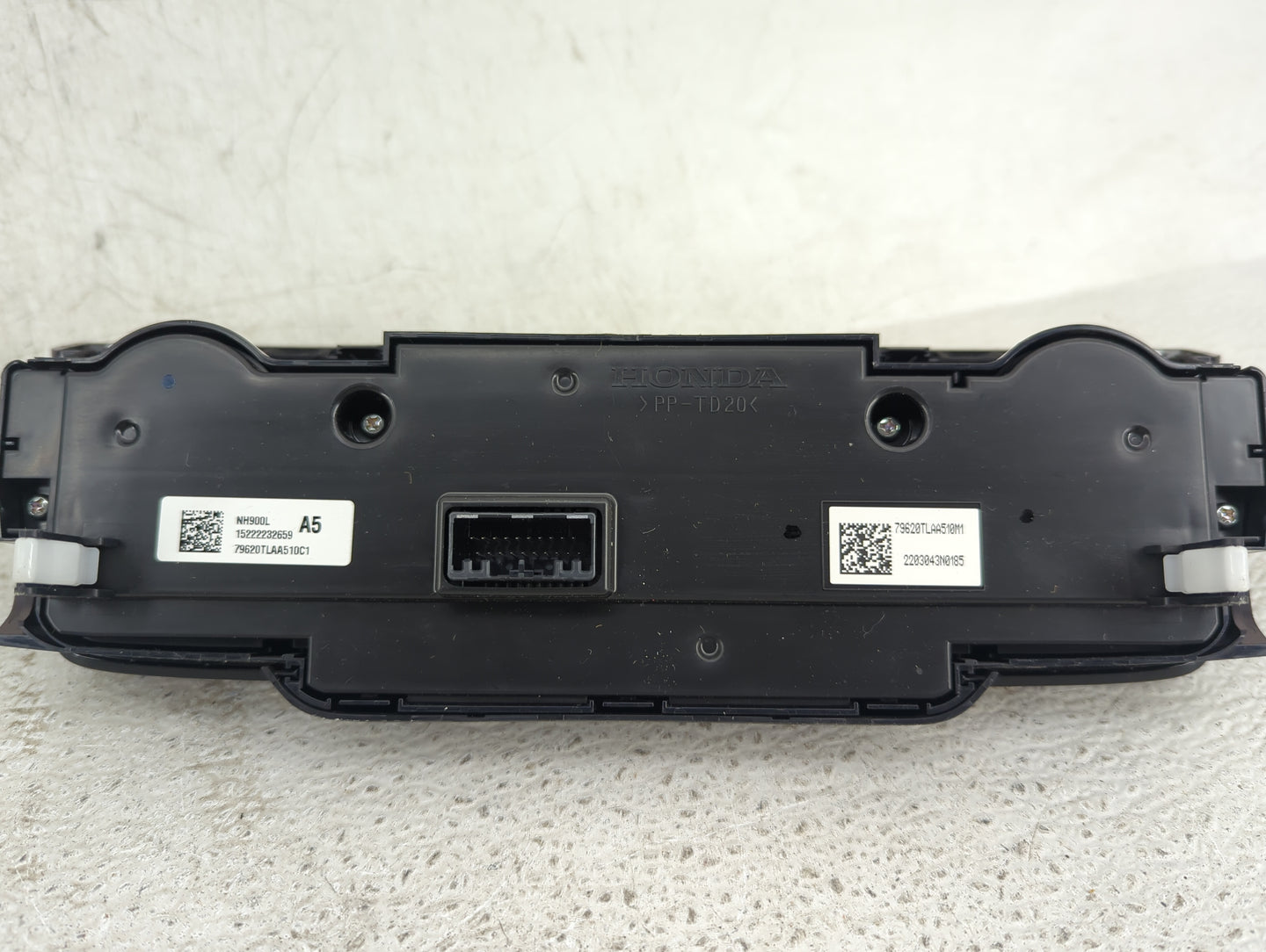 2020-2022 Honda Cr-V Climate Control Module Temperature AC/Heater Replacement P/N:79620TLAA510C1 79620TLAA510M1 Fits OEM Use