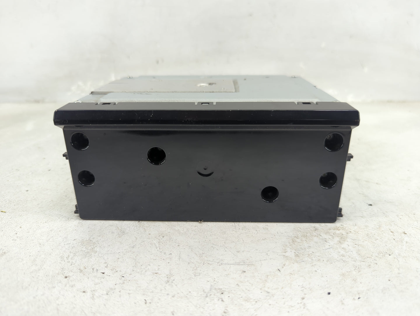 2022 Honda Cr-V Radio AM FM Cd Player Receiver Replacement P/N:UH0CVM0-X 90ZNY733 Fits OEM Used Auto Parts - Oemusedautopart