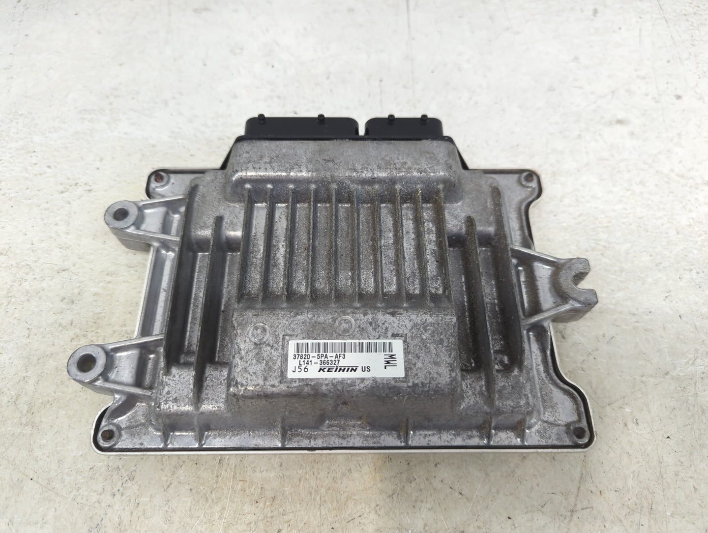 2021-2022 Honda Cr-V PCM Engine Control Computer ECU ECM PCU OEM P/N:37820-5PA-AF3 L141-366327 Fits Fits 2021 2022 OEM Used 