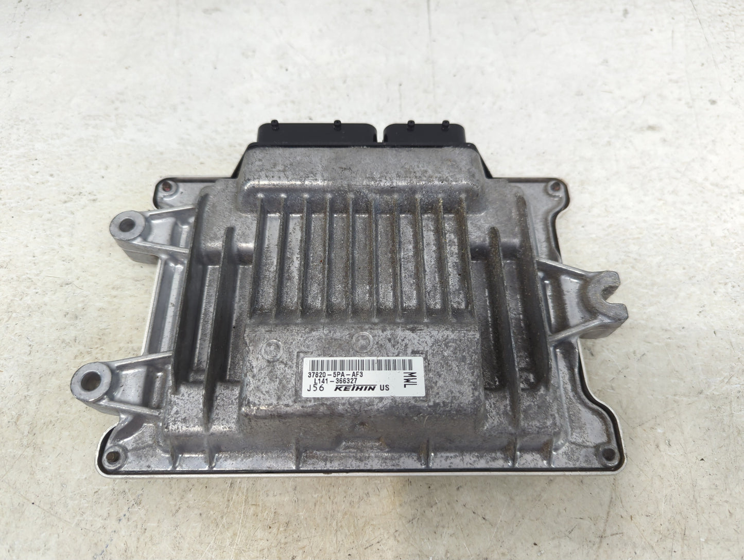 2021-2022 Honda Cr-V PCM Engine Control Computer ECU ECM PCU OEM P/N:37820-5PA-AF3 L141-366327 Fits Fits 2021 2022 OEM Used 