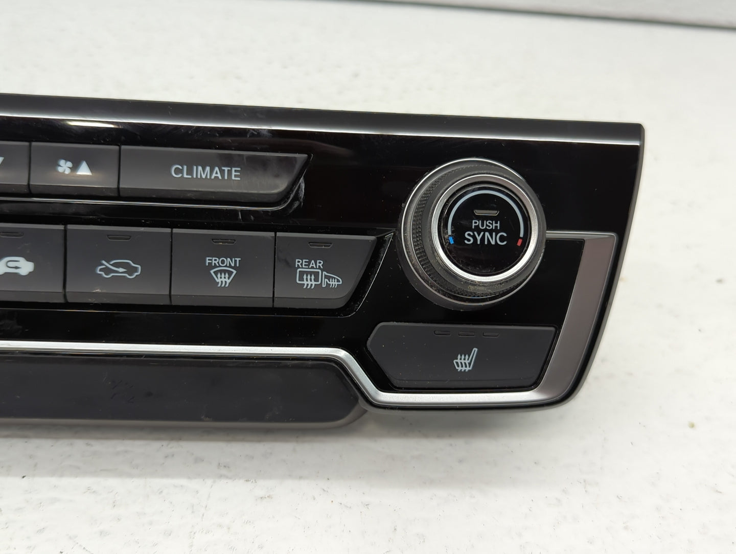 2021-2022 Honda Cr-V Climate Control Module Temperature AC/Heater Replacement P/N:79620-TLA-C413-M1 79620-TLA-C510-C1 Fits O