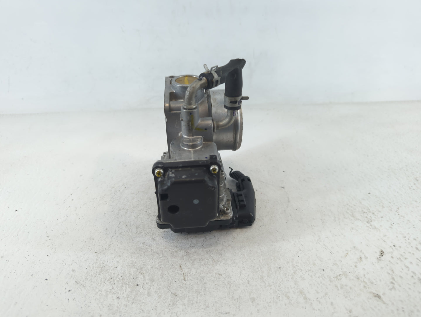 2020-2022 Honda Cr-V Throttle Body P/N:M22851340026 GMG9A Fits Fits 2016 2017 2018 2019 2020 2021 2022 OEM Used Auto Parts -
