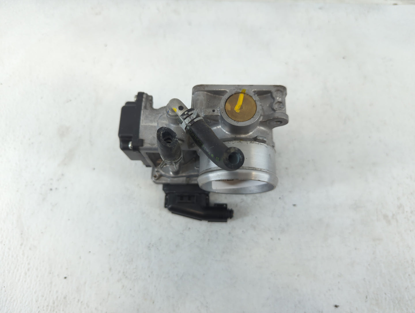 2020-2022 Honda Cr-V Throttle Body P/N:036833 GMG9A M20223 Fits Fits 2016 2017 2018 2019 2020 2021 2022 OEM Used Auto Parts 