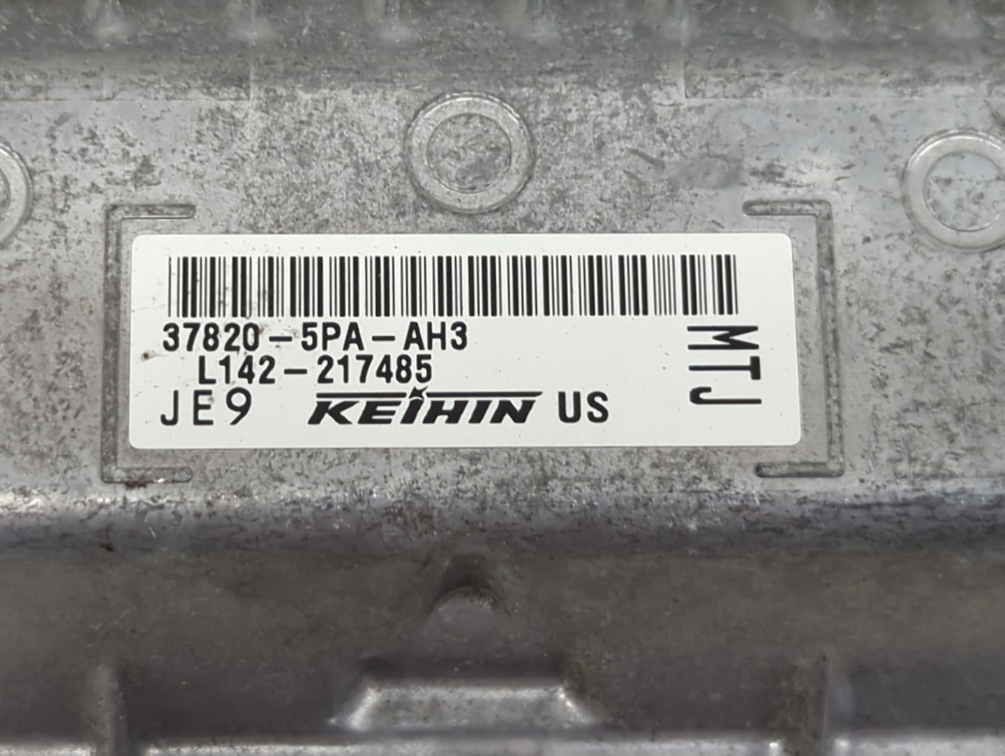 2022 Honda Crv PCM Engine Control Computer ECU ECM PCU OEM P/N:37820-5PA-AH3 Fits Fits 2021 OEM Used Auto Parts - Oemusedaut