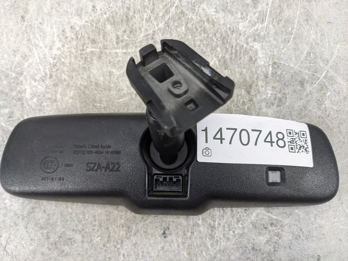 2022 Honda Crv Interior Rear View Mirror Replacement OEM P/N:026001 GNTX-461 Fits OEM Used Auto Parts - Oemusedautoparts1.co