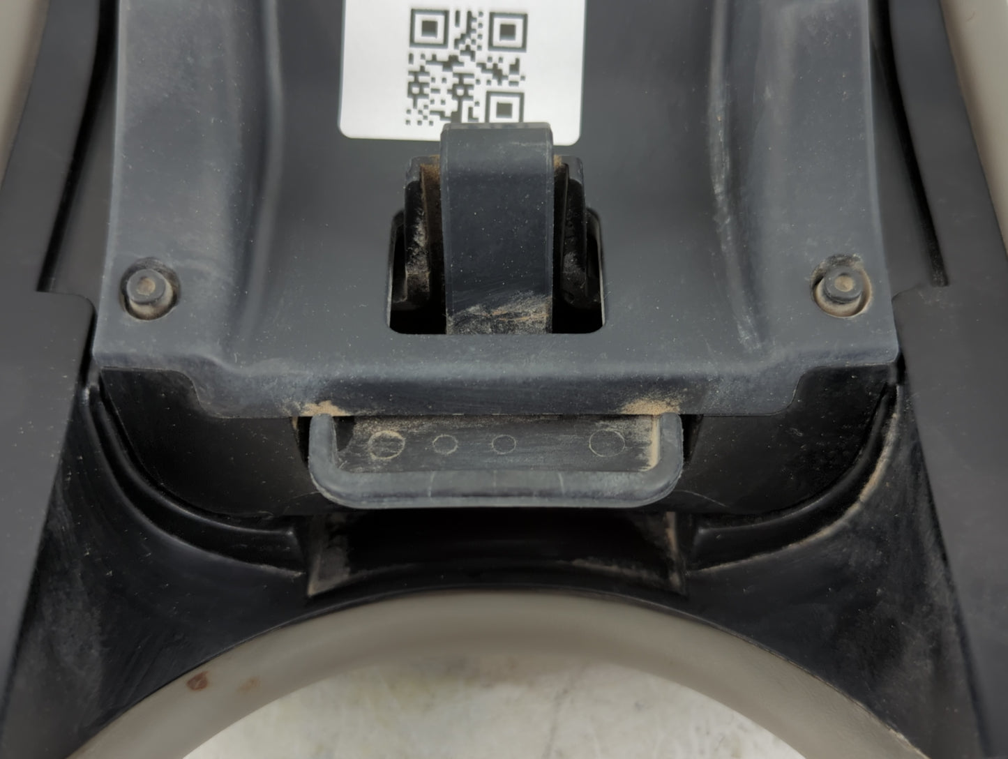 2022 Honda Hr-V Center Console Armrest Cover Lid Fits OEM Used Auto Parts - Oemusedautoparts1.com