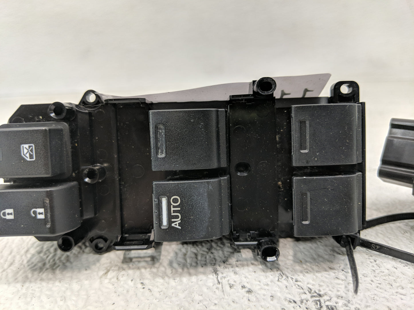 2016-2022 Honda Hr-V Master Power Window Switch Replacement Driver Side Left P/N:35750T7SA011M1 Fits OEM Used Auto Parts - O