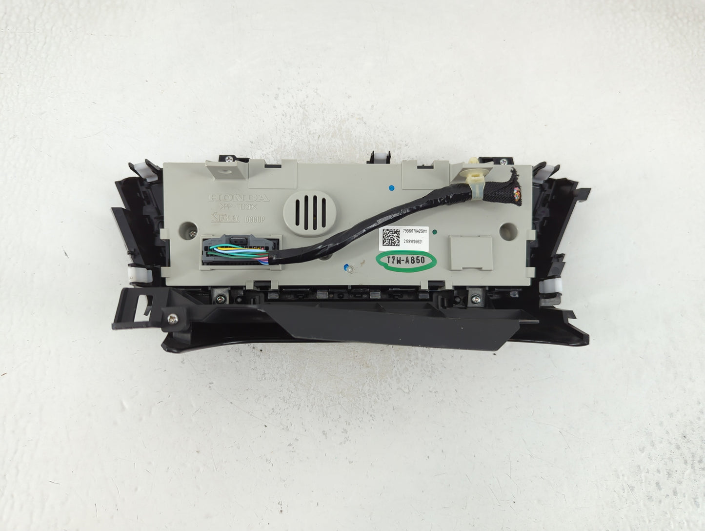 2016-2022 Honda Hr-V Climate Control Module Temperature AC/Heater Replacement P/N:79600T7WA850M1 Fits OEM Used Auto Parts - 