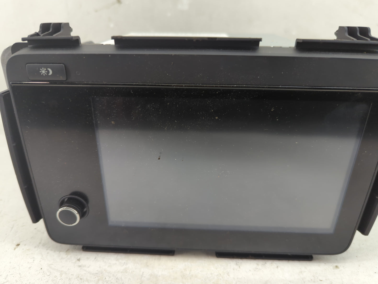 2019-2022 Honda Hr-V Radio AM FM Cd Player Receiver Replacement P/N:39100-T7A-A11-M1 Fits Fits 2019 2020 2021 2022 OEM Used 