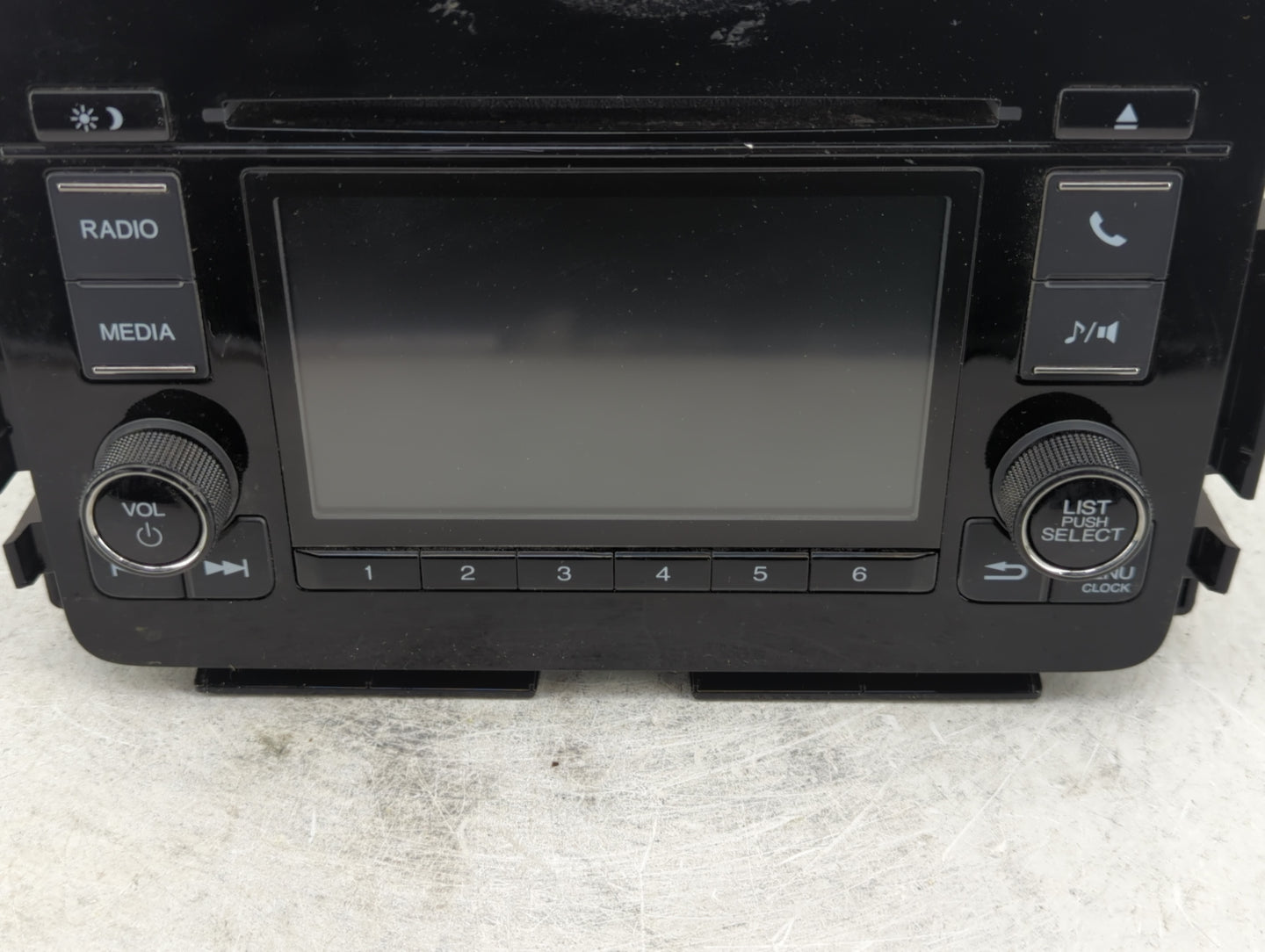 2019-2022 Honda Hr-V Radio AM FM Cd Player Receiver Replacement P/N:39100-T7W-A911-M1 Fits Fits 2019 2020 2021 2022 OEM Used