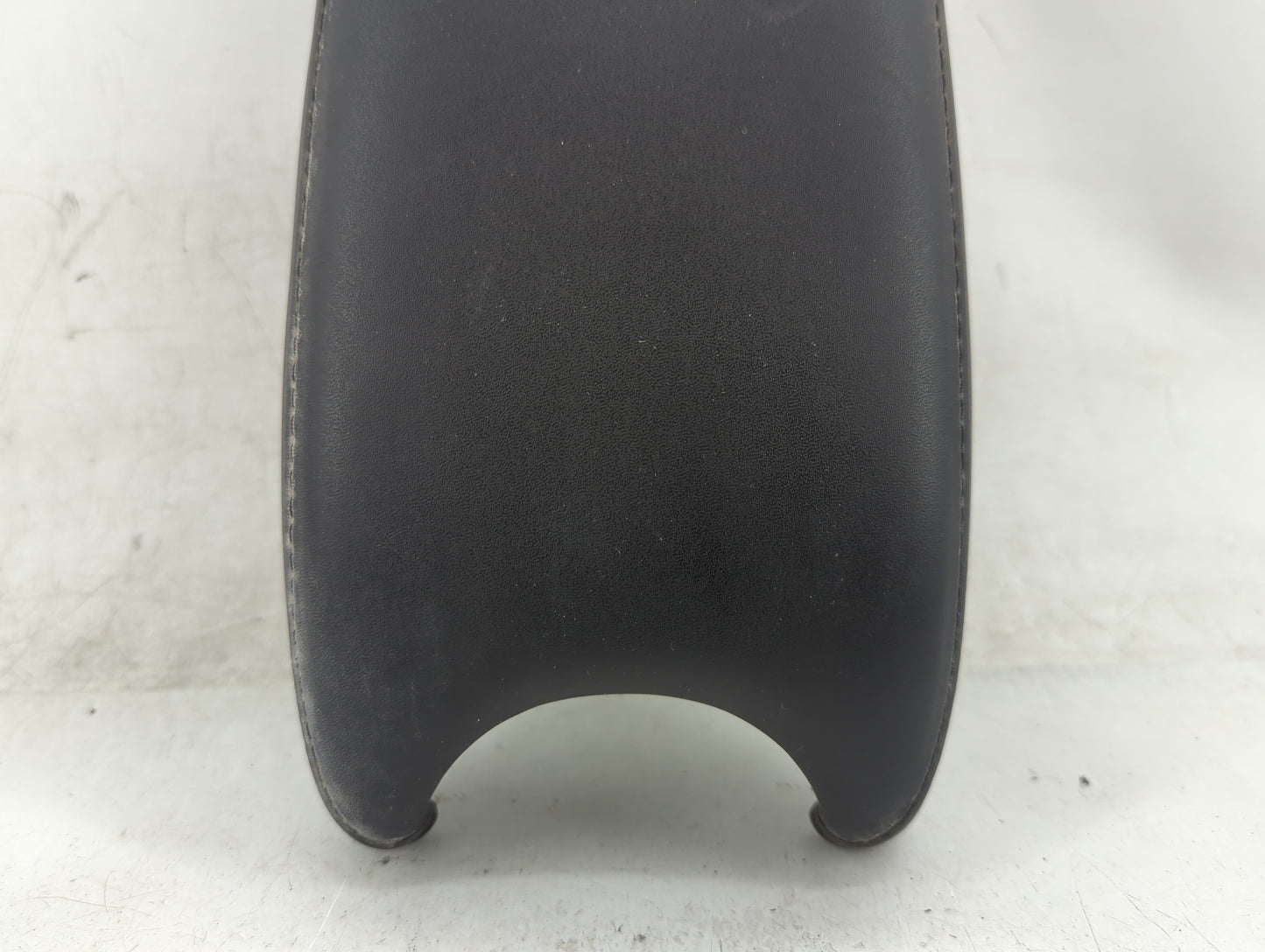 2022 Honda Hr-V Center Console Armrest Cover Lid Fits OEM Used Auto Parts - Oemusedautoparts1.com