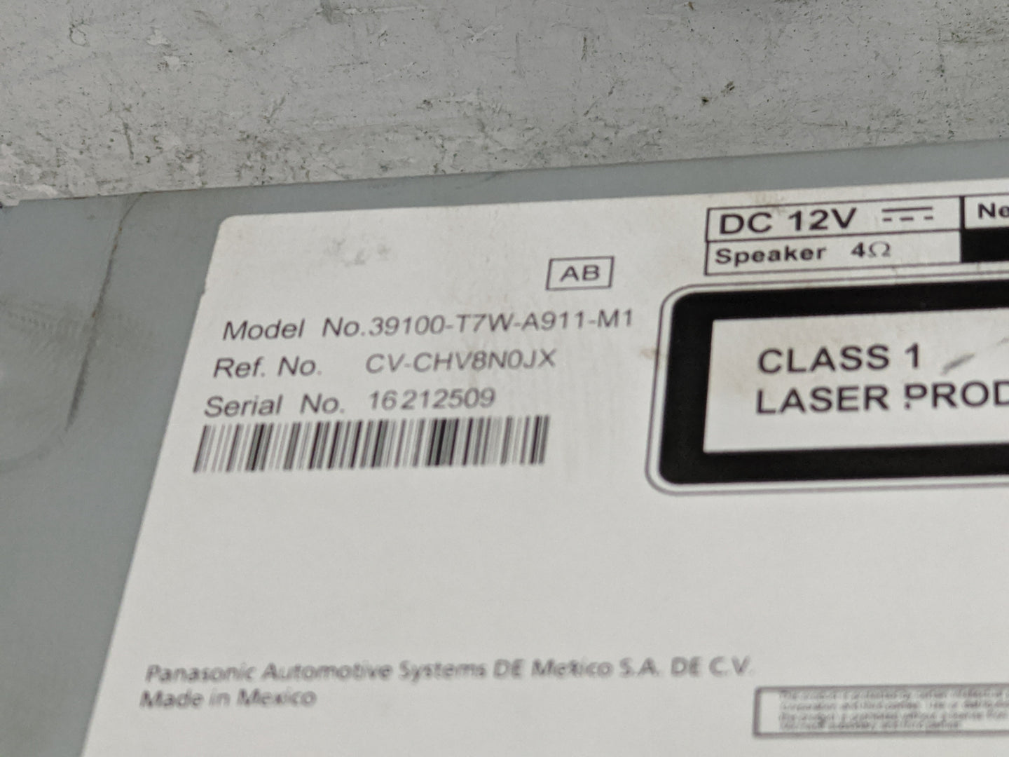 2019-2022 Honda Hr-V Radio AM FM Cd Player Receiver Replacement P/N:39100-T7W-A911-M1 Fits Fits 2019 2020 2021 2022 OEM Used