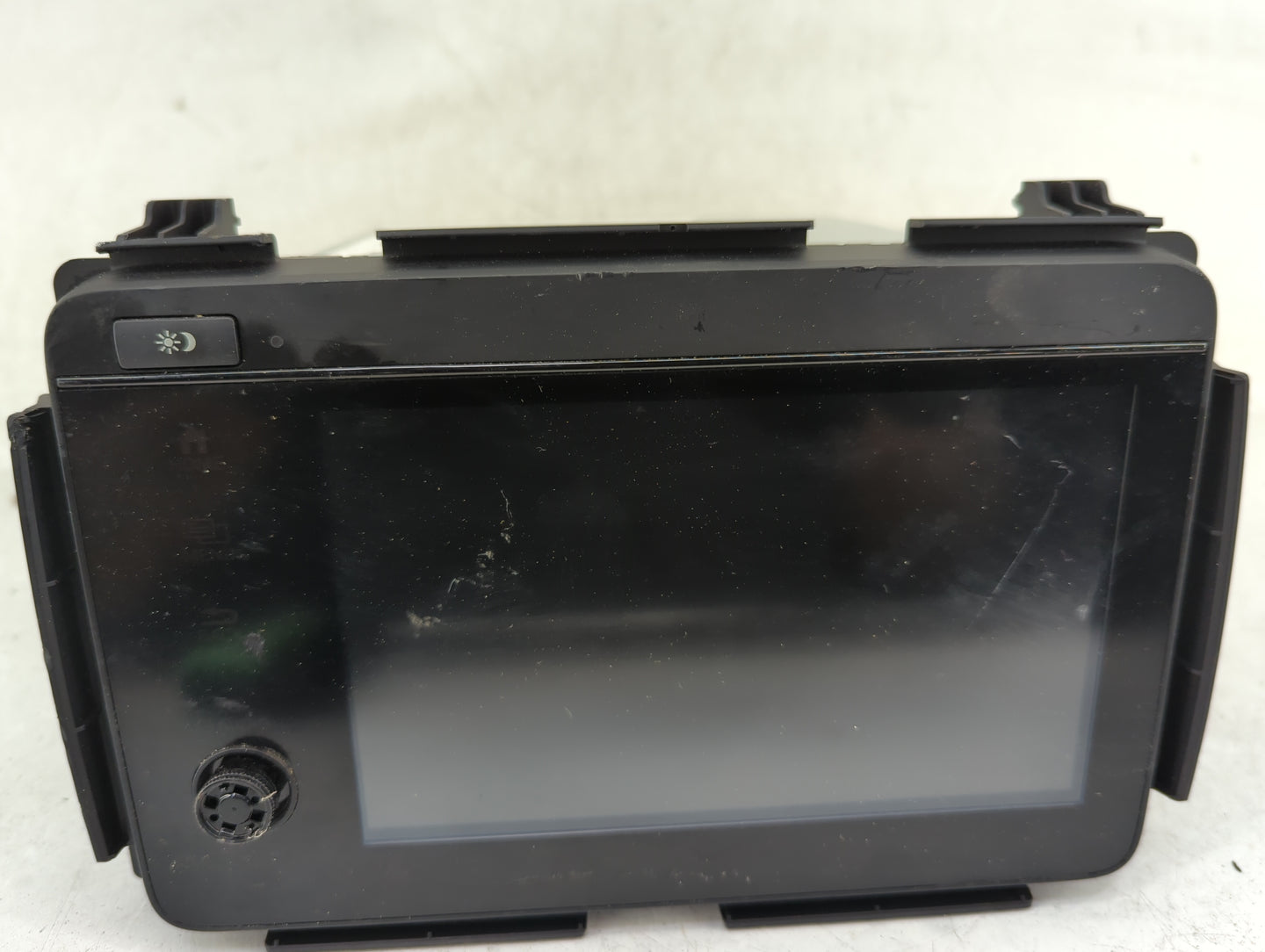 2019-2022 Honda Hr-V Radio AM FM Cd Player Receiver Replacement P/N:39100-T7A-A21-M1 Fits Fits 2019 2020 2021 2022 OEM Used 