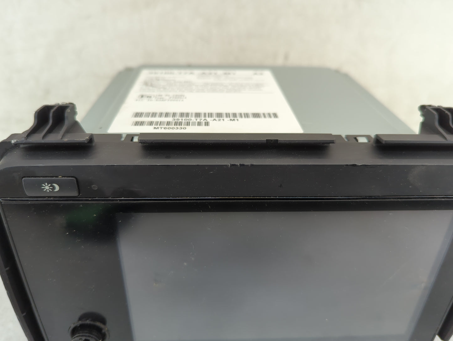 2019-2022 Honda Hr-V Radio AM FM Cd Player Receiver Replacement P/N:39100-T7A-A21-M1 Fits Fits 2019 2020 2021 2022 OEM Used 