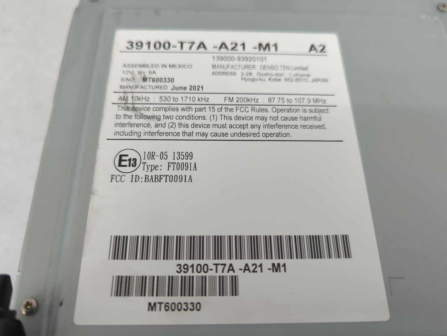 2019-2022 Honda Hr-V Radio AM FM Cd Player Receiver Replacement P/N:39100-T7A-A21-M1 Fits Fits 2019 2020 2021 2022 OEM Used 