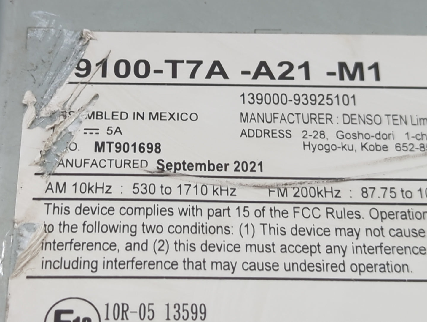 2019-2022 Honda Hr-V Radio AM FM Cd Player Receiver Replacement P/N:39100-T7A-A21-M1 Fits Fits 2019 2020 2021 2022 OEM Used 