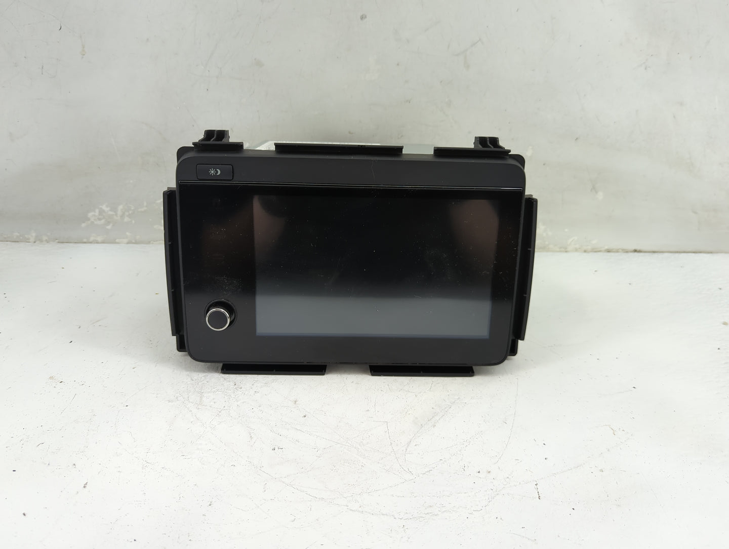 2019-2022 Honda Hr-V Radio AM FM Cd Player Receiver Replacement P/N:39100-T7A-A11-M1 Fits Fits 2019 2020 2021 2022 OEM Used 