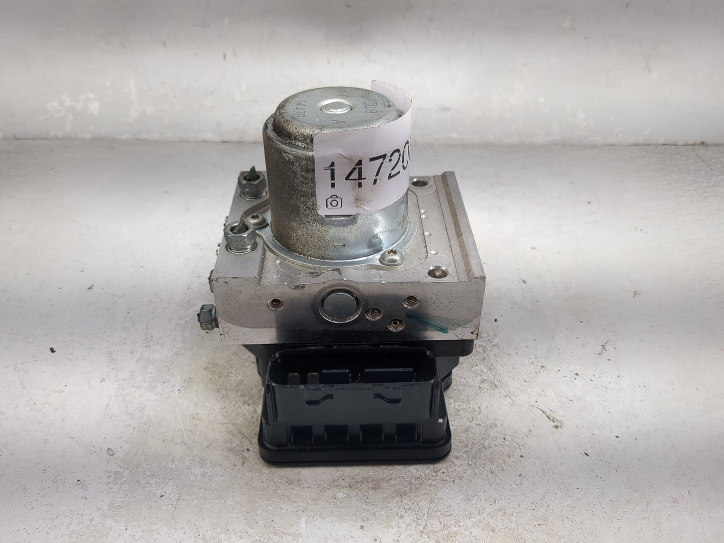 2019-2022 Honda Hr-V ABS Pump Control Module Replacement P/N:1D20A-0405 6469895000A Fits Fits 2019 2020 2021 2022 OEM Used A