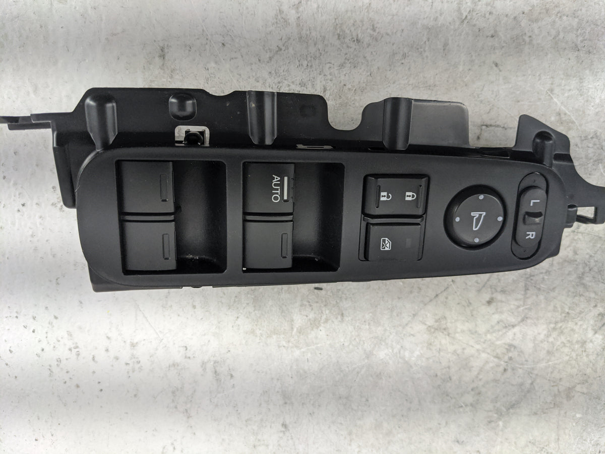 2016-2022 Honda Hr-V Master Power Window Switch Replacement Driver Side Left P/N:35750T75A011M1 SAHWD185SB Fits OEM Used Aut