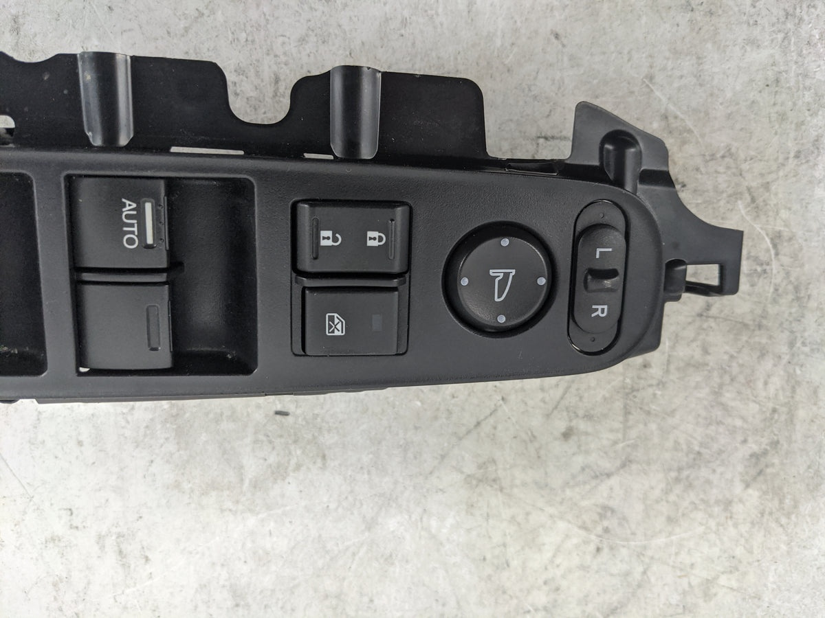 2016-2022 Honda Hr-V Master Power Window Switch Replacement Driver Side Left P/N:35750T75A011M1 SAHWD185SB Fits OEM Used Aut