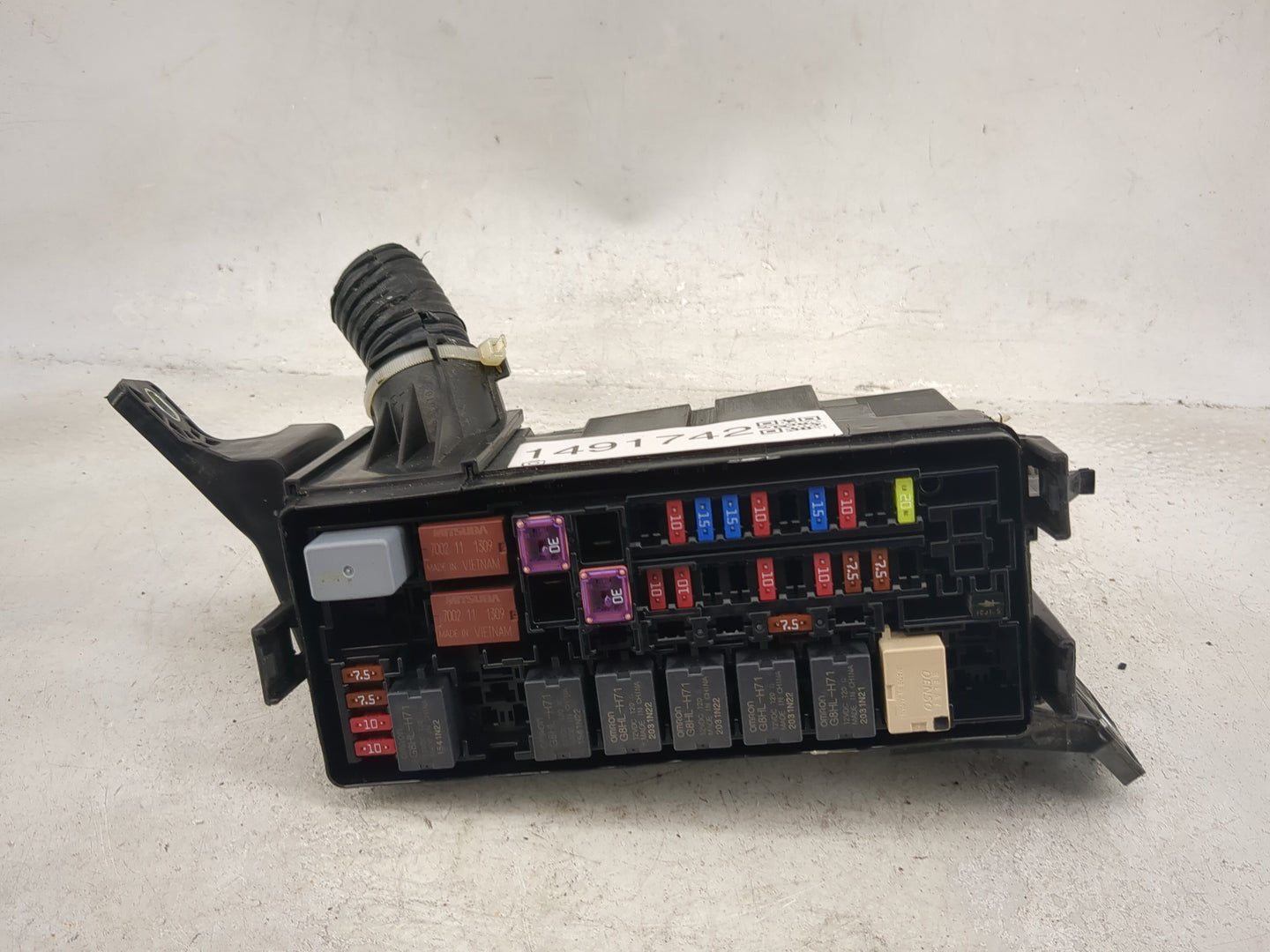 2020-2022 Honda Hr-V Fusebox Fuse Box Panel Relay Module Fits Fits 2020 2021 2022 OEM Used Auto Parts - Oemusedautoparts1.co