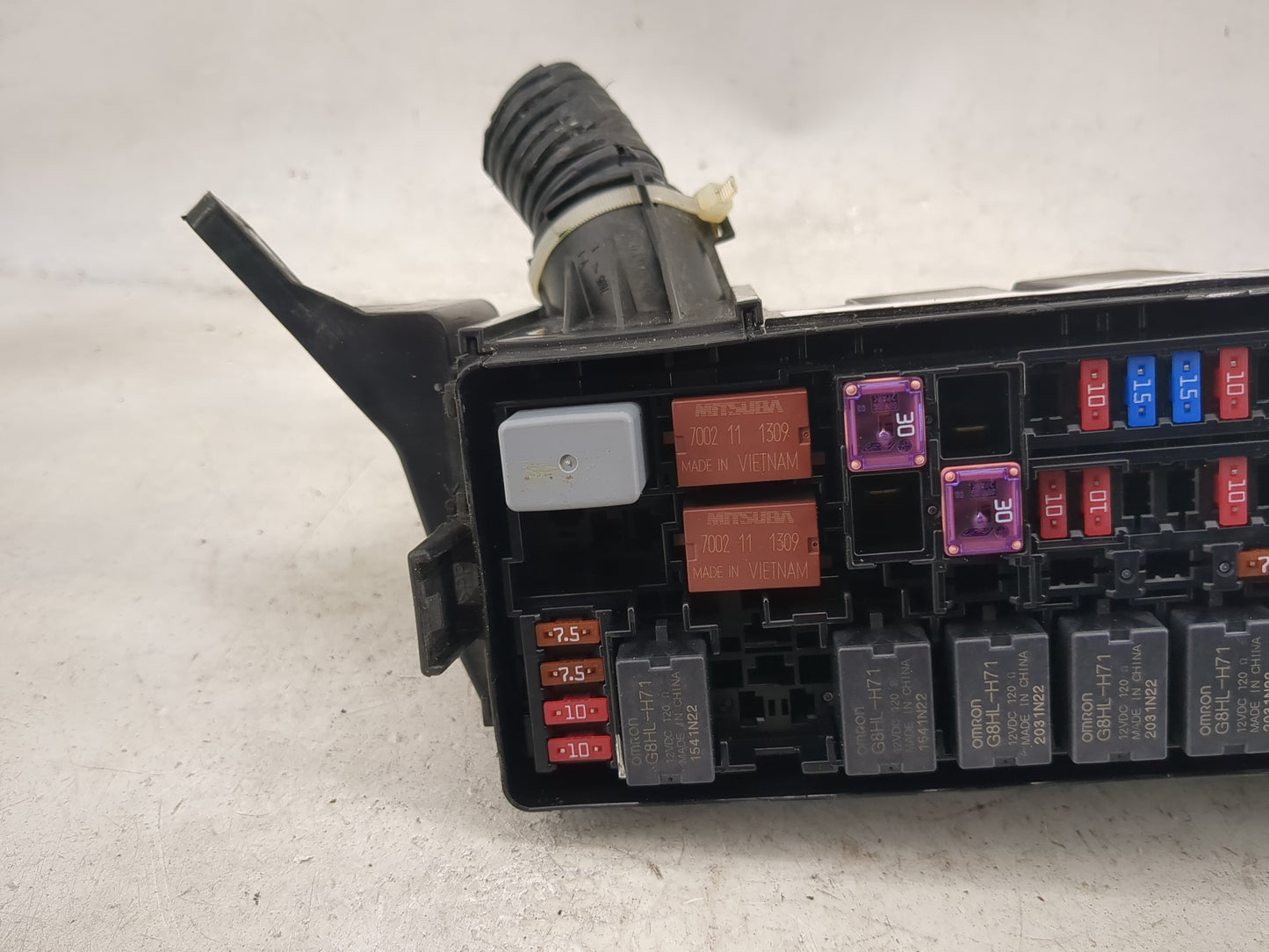 2020-2022 Honda Hr-V Fusebox Fuse Box Panel Relay Module Fits Fits 2020 2021 2022 OEM Used Auto Parts - Oemusedautoparts1.co