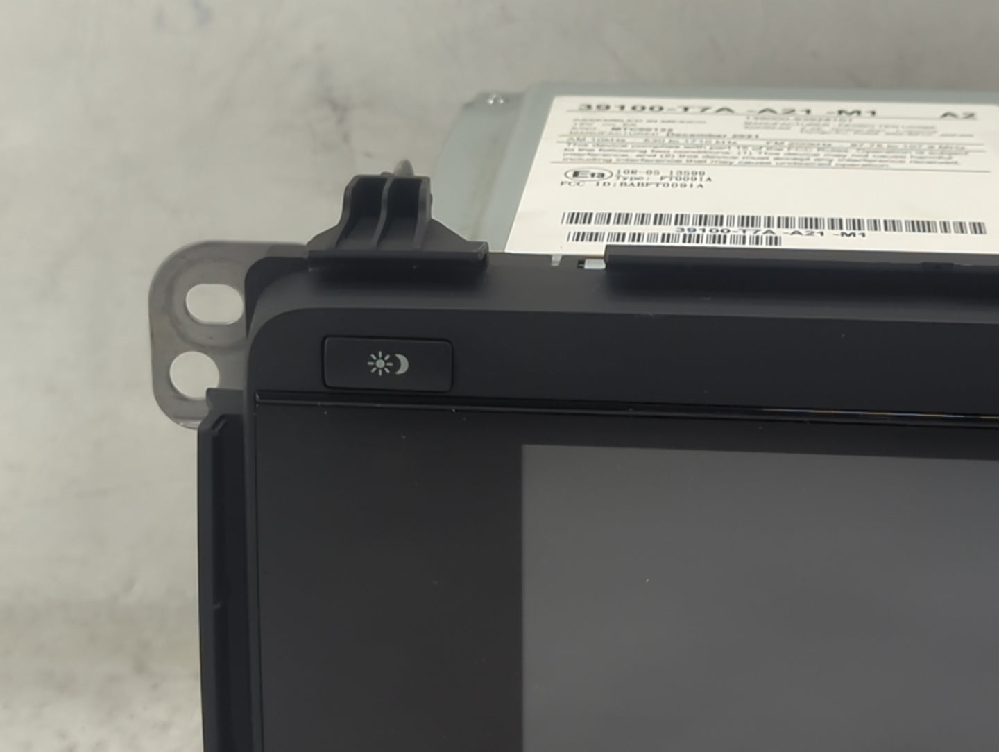 2019-2022 Honda Hr-V Radio AM FM Cd Player Receiver Replacement P/N:39100-T7A-A21-M1 139000-93928101 Fits Fits 2019 2020 202