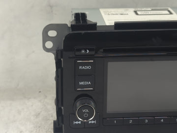 2019-2022 Honda Hr-V Radio AM FM Cd Player Receiver Replacement P/N:39100-T7W-A911-M1 CV-CHV8N0JX Fits Fits 2019 2020 2021 2022 OEM Used Auto Parts