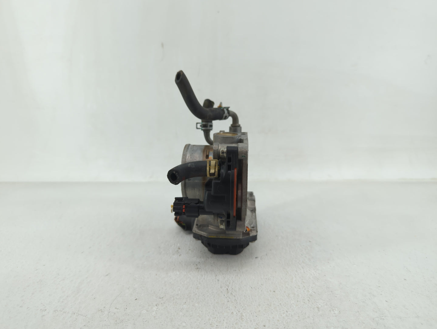 2016-2022 Honda Hr-V Throttle Body P/N:GMA3A GMF3B Fits Fits 2012 2013 2014 2015 2016 2017 2018 2019 2020 2021 2022 OEM Used