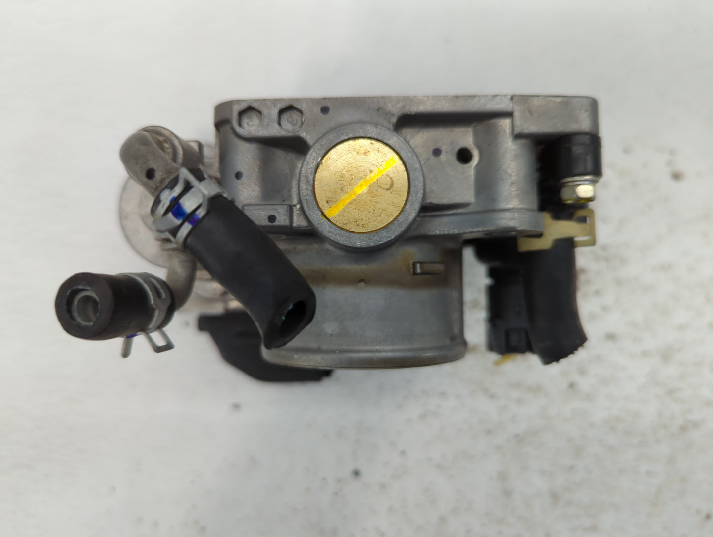 2016-2022 Honda Hr-V Throttle Body P/N:GMF3B Fits Fits 2012 2013 2014 2015 2016 2017 2018 2019 2020 2021 2022 OEM Used Auto 