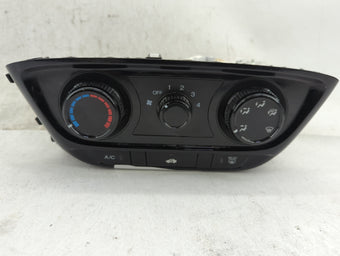 compare product 2022 Honda Hrv Climate Control Module Temperature AC/Heater Replacement P/N:1G27 1C27 Fits Fits 2016 2017 2018 2019 2020 2021 OEM Used Auto Parts