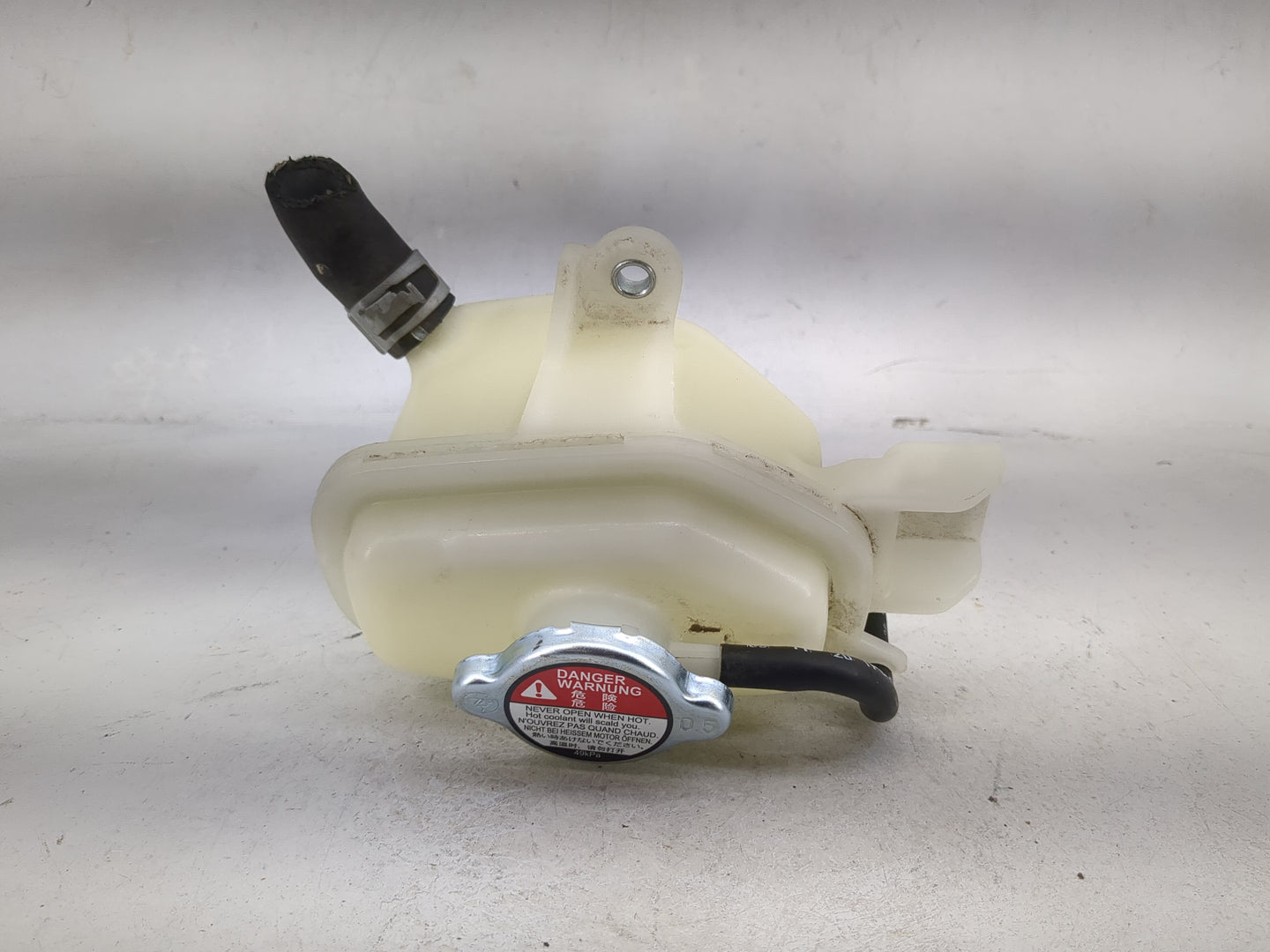 2019-2022 Honda Insight Radiator Coolant Overflow Expansion Tank Bottle - Oemusedautoparts1.com