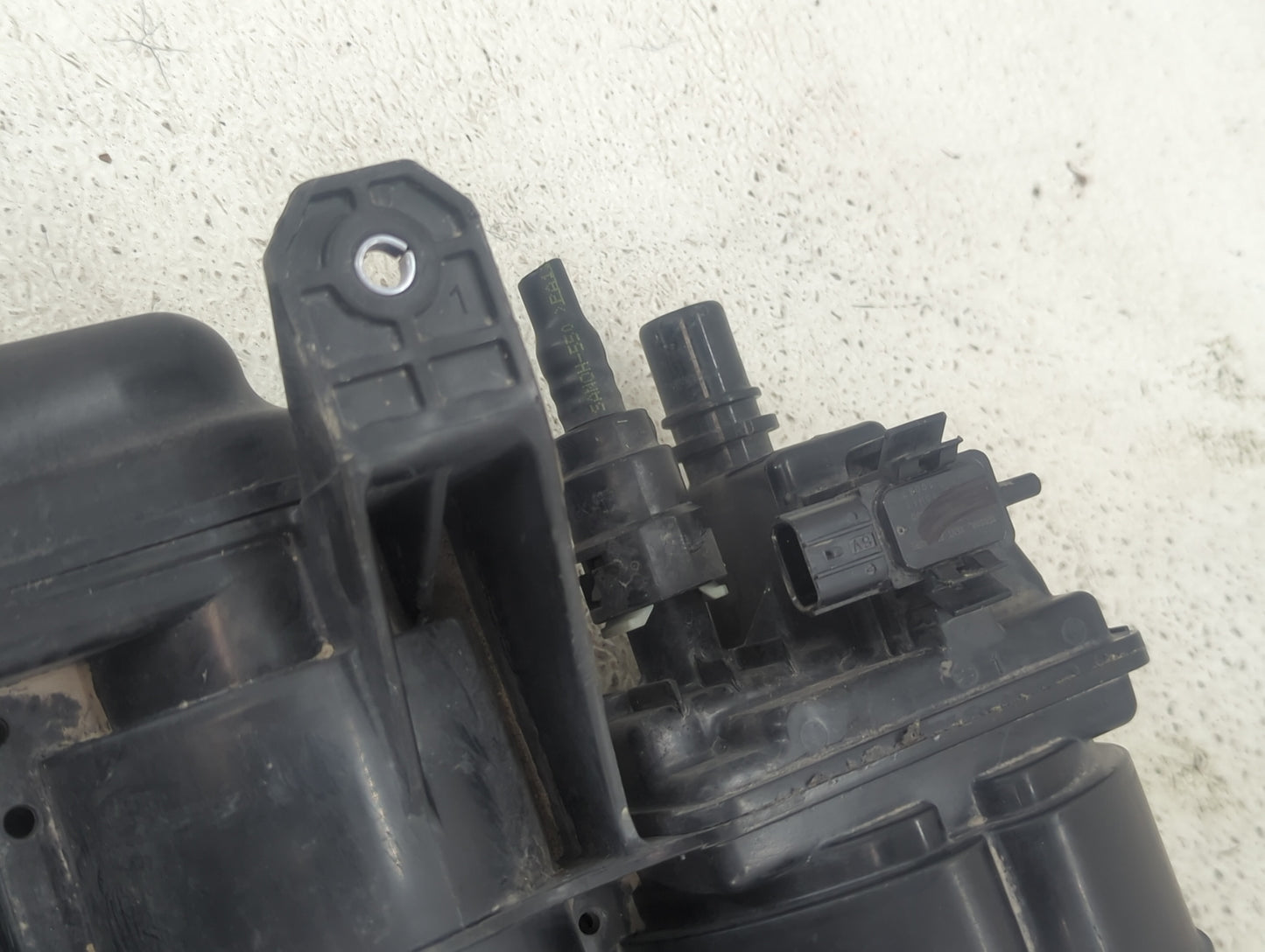 2022 Honda Odyssey Fuel Vapor Charcoal Canister - Oemusedautoparts1.com
