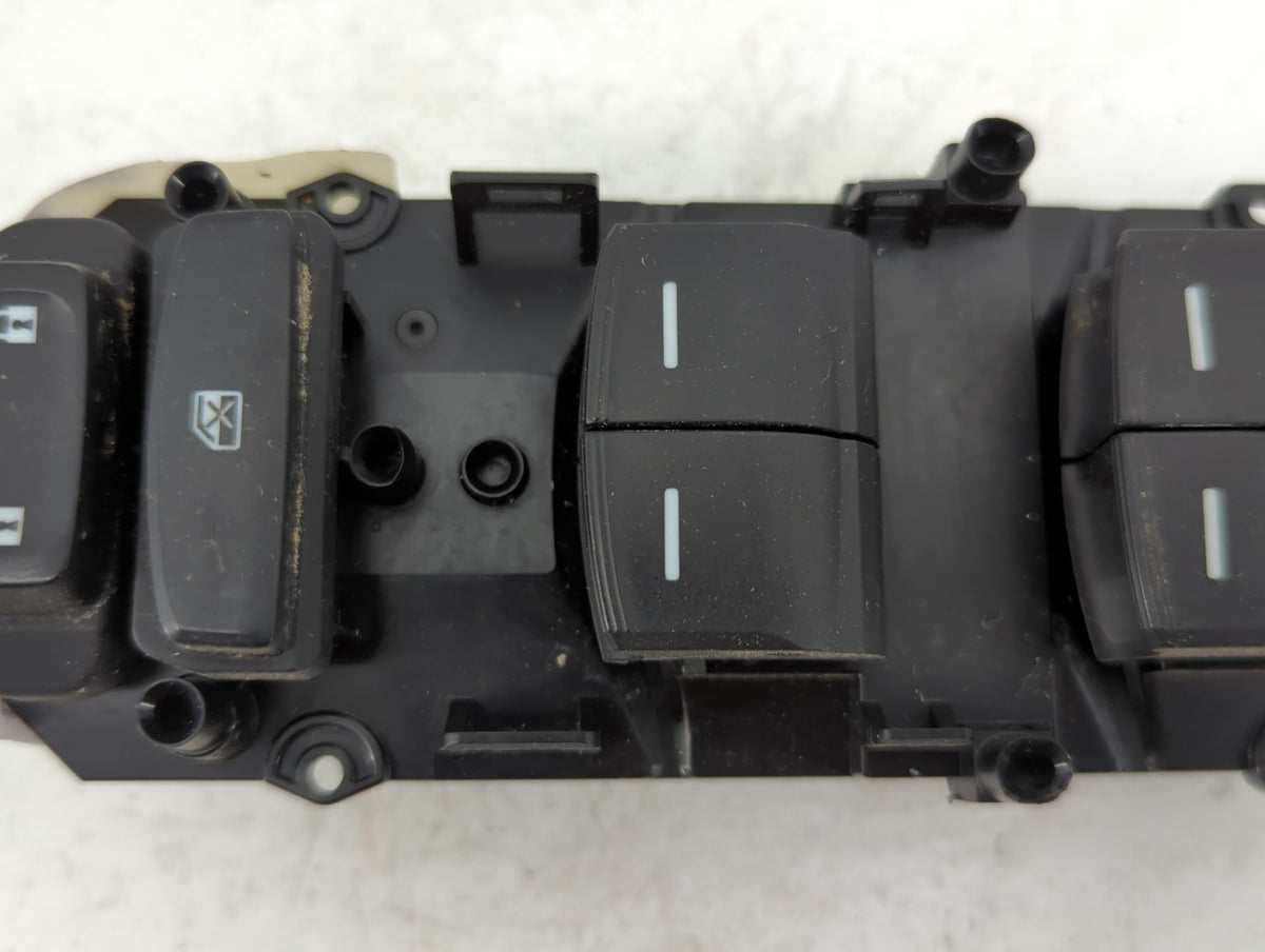 2018-2019 Honda Odyssey Master Power Window Switch Replacement Driver Side Left P/N:35750THRA220M1 Fits Fits 2018 2019 OEM U