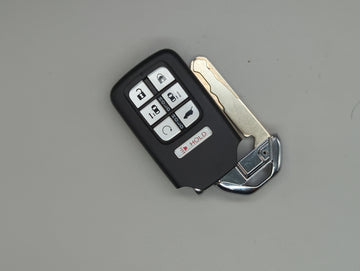 Honda Odyssey Keyless Entry Remote Fob KR5T4X 72147-THR-A72 6 buttons - Oemusedautoparts1.com