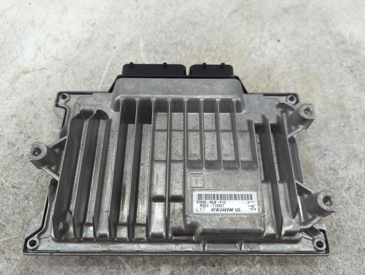 2022 Honda Passport PCM Engine Control Computer ECU ECM PCU OEM P/N:37820-RLV-F12 M062-115801 Fits OEM Used Auto Parts - Oem