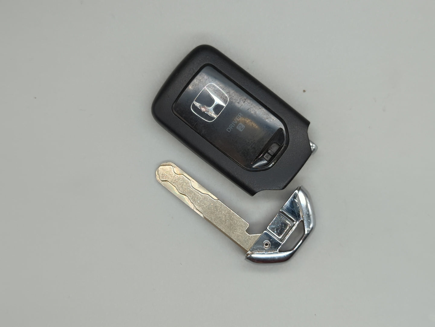 Honda Passport Keyless Entry Remote Fob KR5 V44 driver2 5 buttons - Oemusedautoparts1.com
