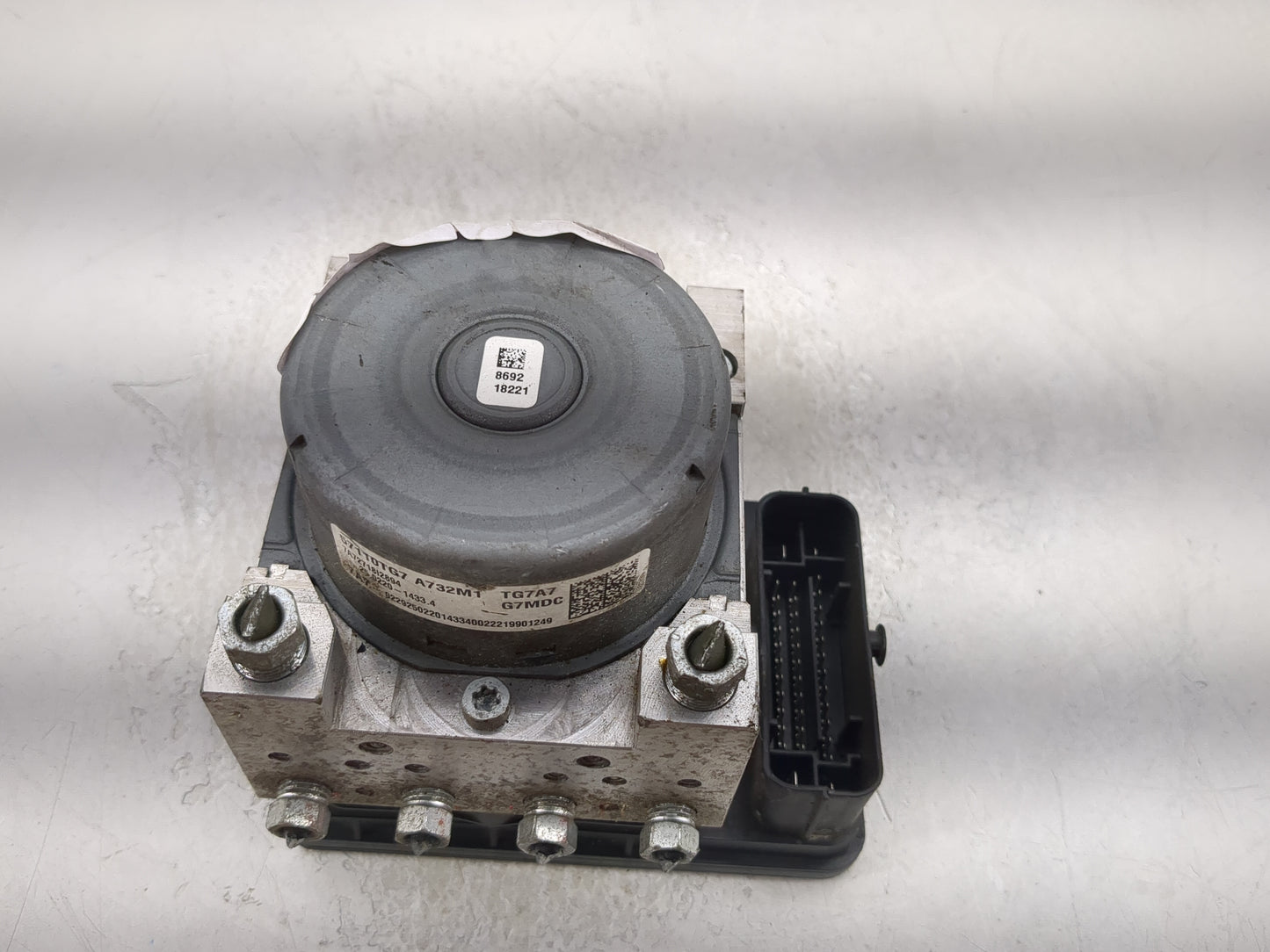 2019-2022 Honda Pilot ABS Pump Control Module Replacement P/N:57110TG7 A732M1 Fits Fits 2019 2020 2021 2022 OEM Used Auto Pa