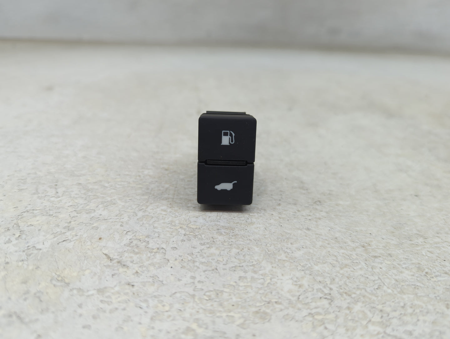 2022 Honda Pilot Fuel Tank Door Lid Gas Tank - Oemusedautoparts1.com
