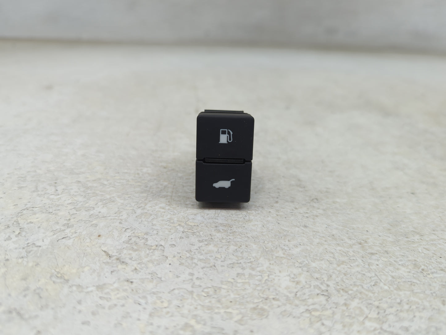 2022 Honda Pilot Fuel Tank Door Lid Gas Tank - Oemusedautoparts1.com