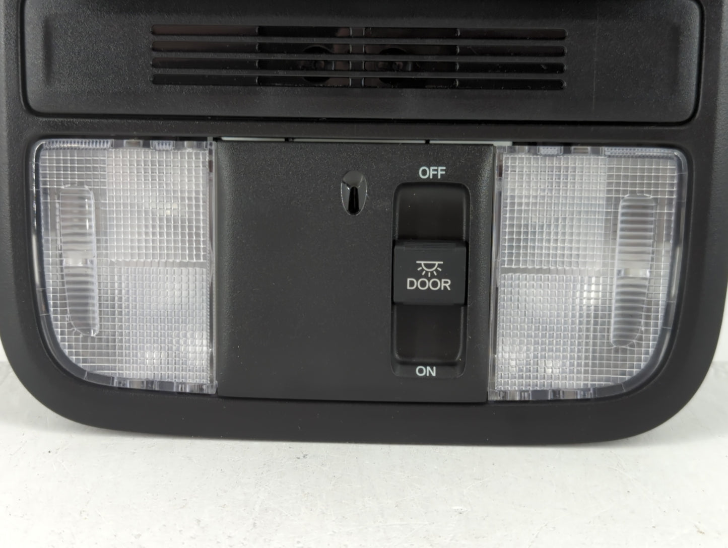 2016-2022 Honda Pilot Overhead Roof Console - Oemusedautoparts1.com