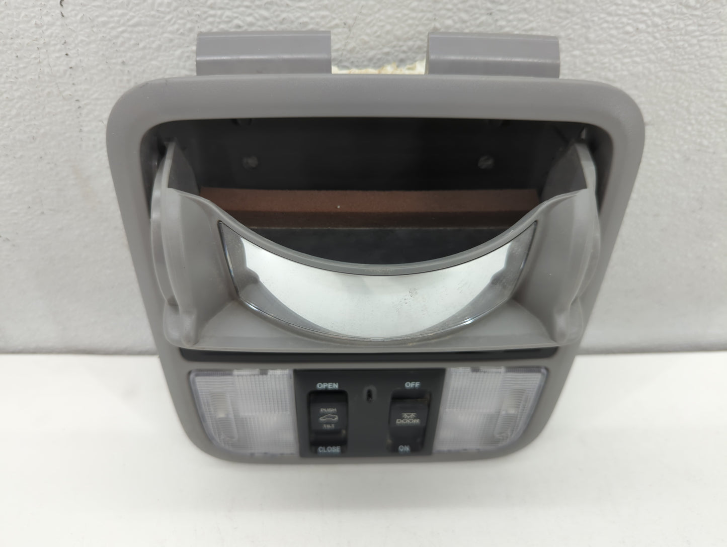 2016-2022 Honda Pilot Overhead Roof Console 690516 - Oemusedautoparts1.com