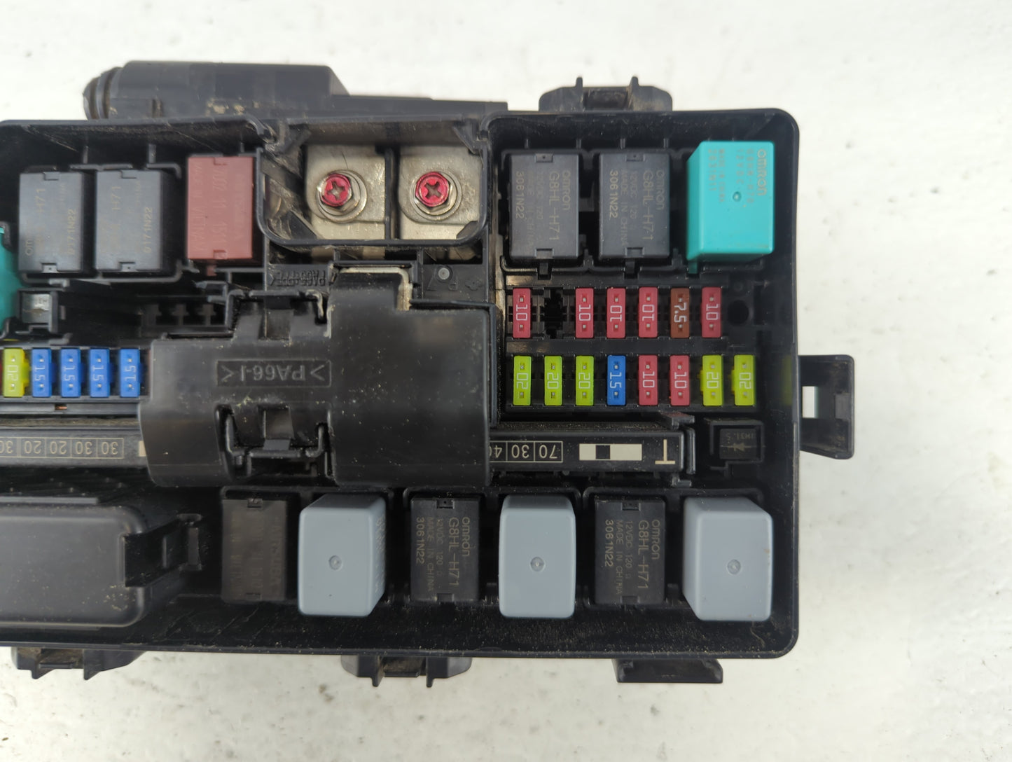 2021-2022 Honda Pilot Fusebox Fuse Box Panel Relay Module P/N:350RD29Q2M 211030 TG7 A010 A0 Fits Fits 2021 2022 OEM Used Aut