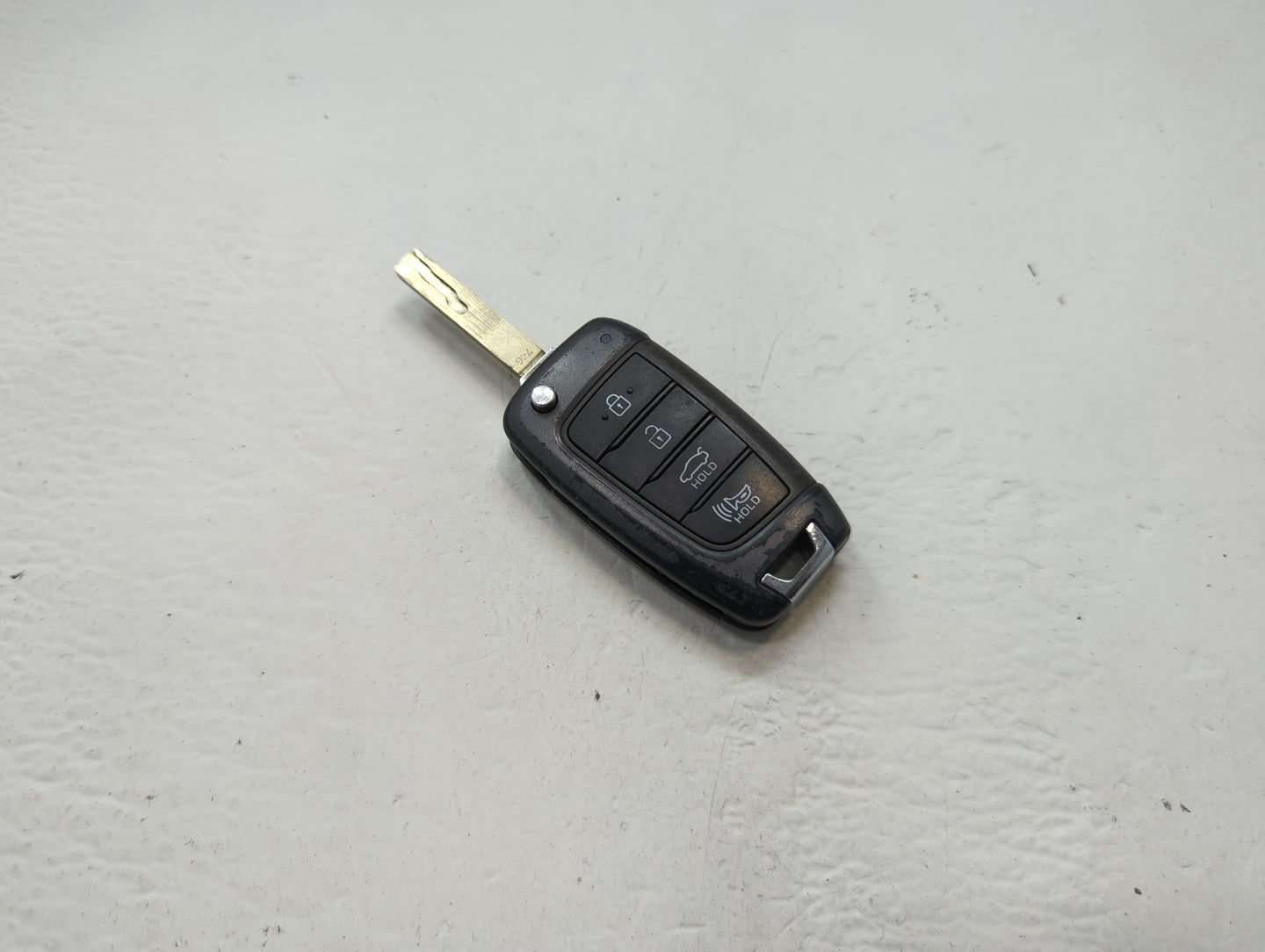 Hyundai Accent Keyless Entry Remote Fob NYOSYEC4TX1707 95430-J0800 4 buttons - Oemusedautoparts1.com