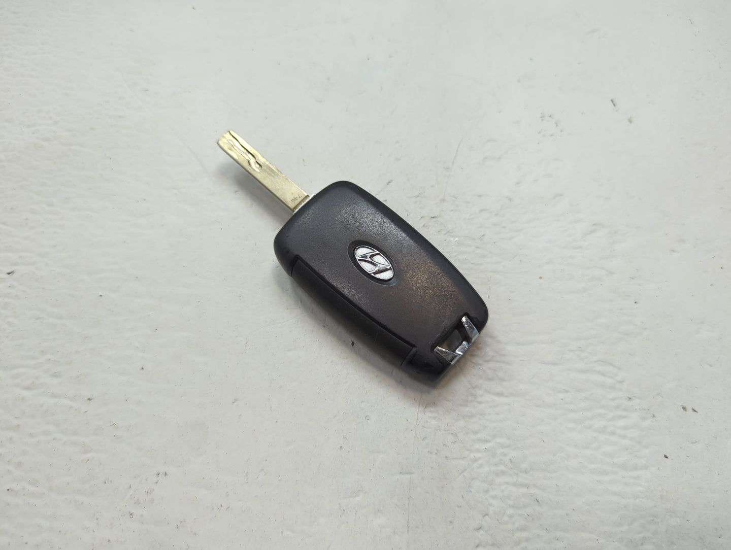 Hyundai Accent Keyless Entry Remote Fob NYOSYEC4TX1707 95430-J0800 4 buttons - Oemusedautoparts1.com