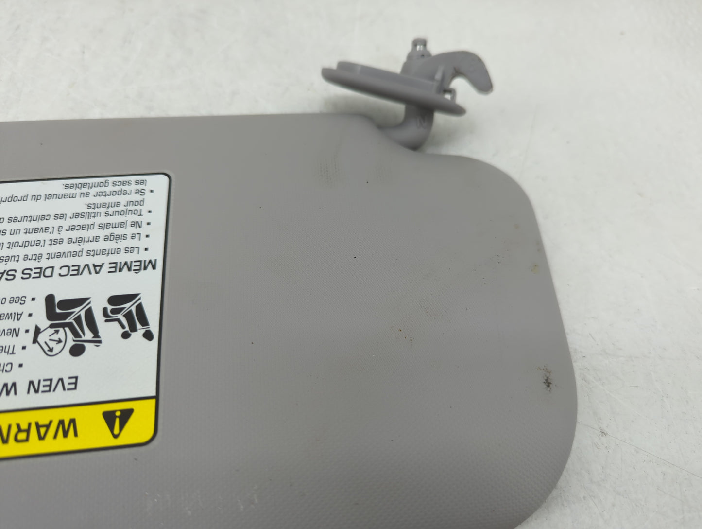 2018-2022 Hyundai Accent Sun Visor Shade Replacement Driver Left Mirror Fits Fits 2018 2019 2020 2021 2022 OEM Used Auto Par