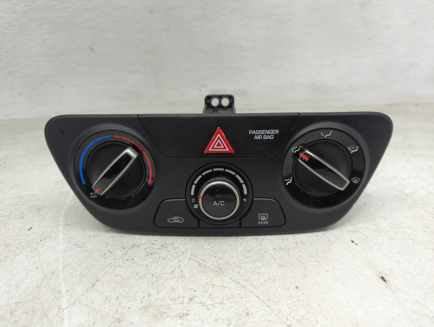 2018-2022 Hyundai Accent Climate Control Module Temperature AC/Heater Replacement P/N:Q029J00M 97250J0001RDR Fits OEM Used A
