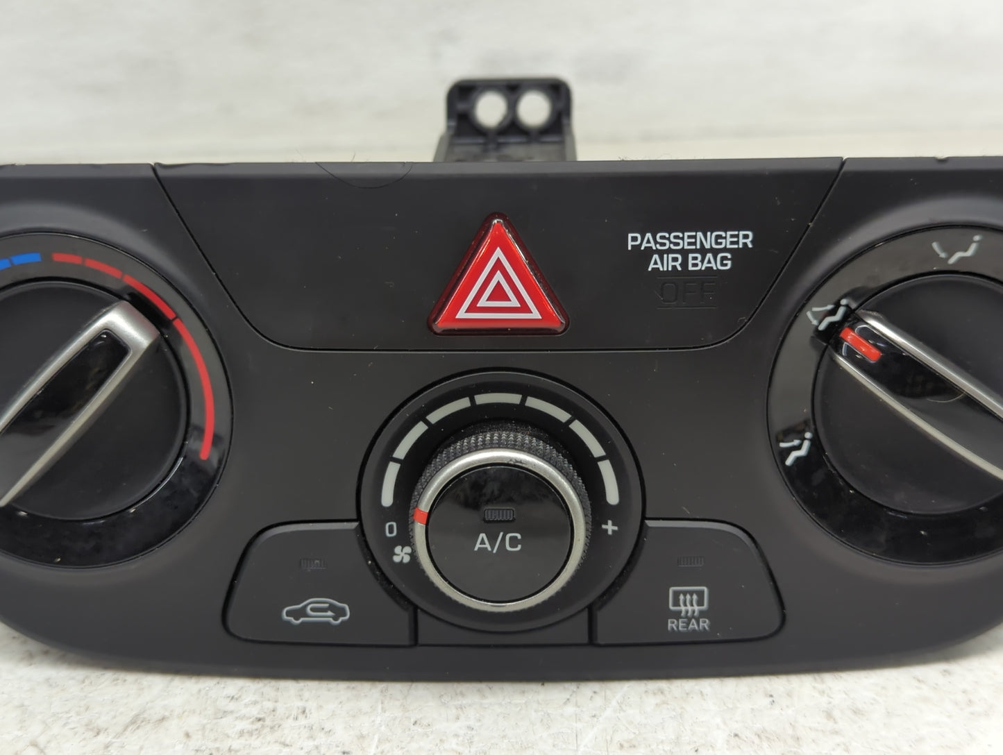 2018-2022 Hyundai Accent Climate Control Module Temperature AC/Heater Replacement P/N:Q029J00M 97250J0001RDR Fits OEM Used A