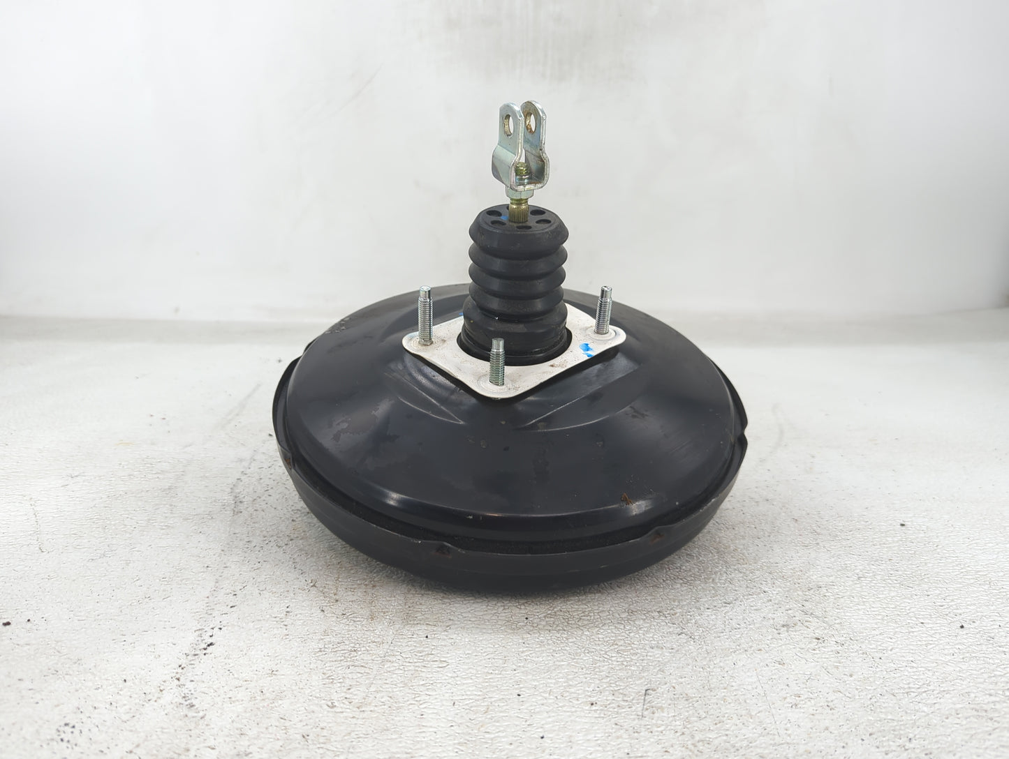 2018-2022 Hyundai Accent Power Brake Booster Oem - Oemusedautoparts1.com