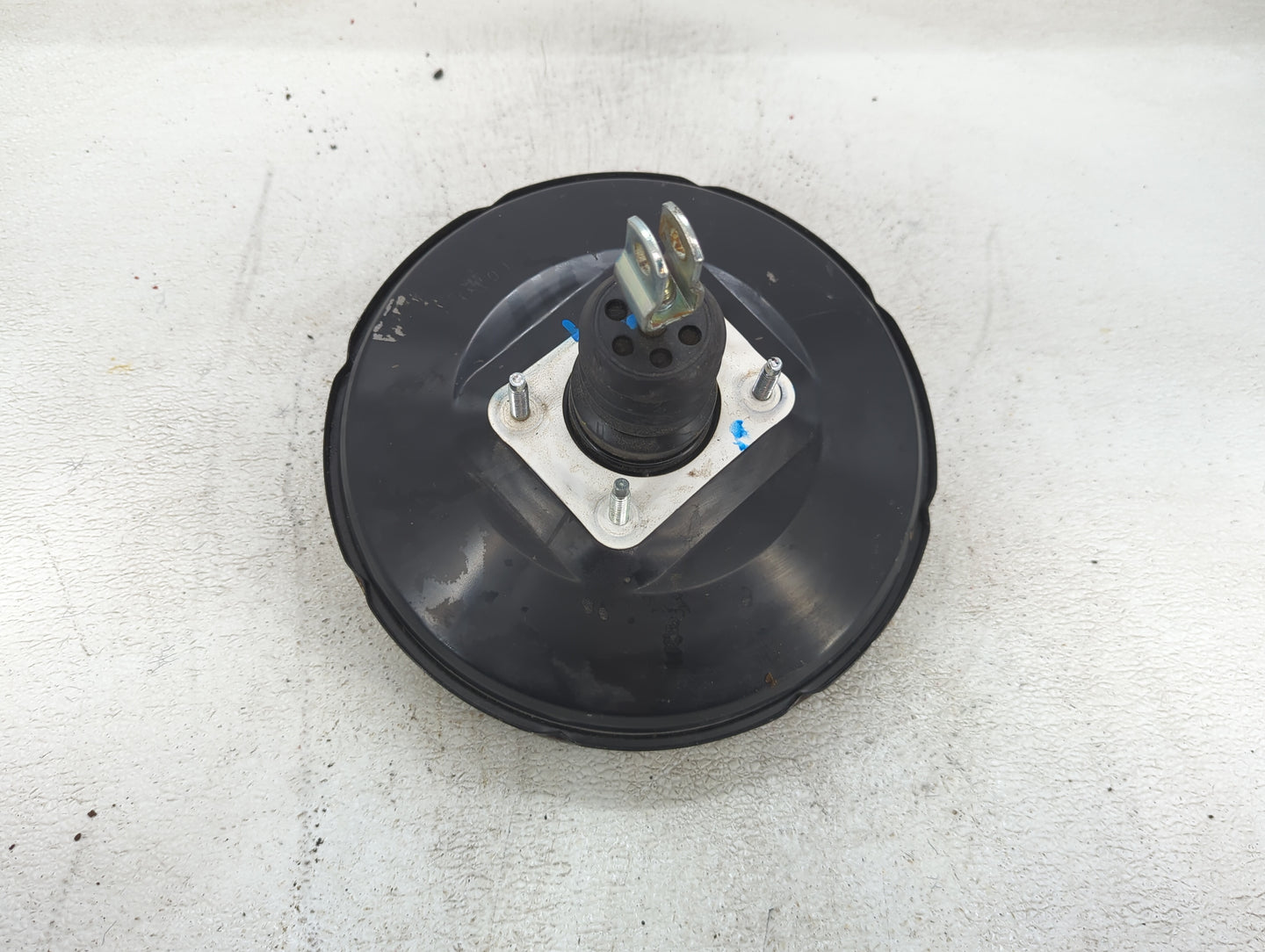 2018-2022 Hyundai Accent Power Brake Booster Oem - Oemusedautoparts1.com